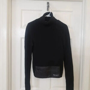 DKNY Active 100% Lambs Wool Ribbed Sweater